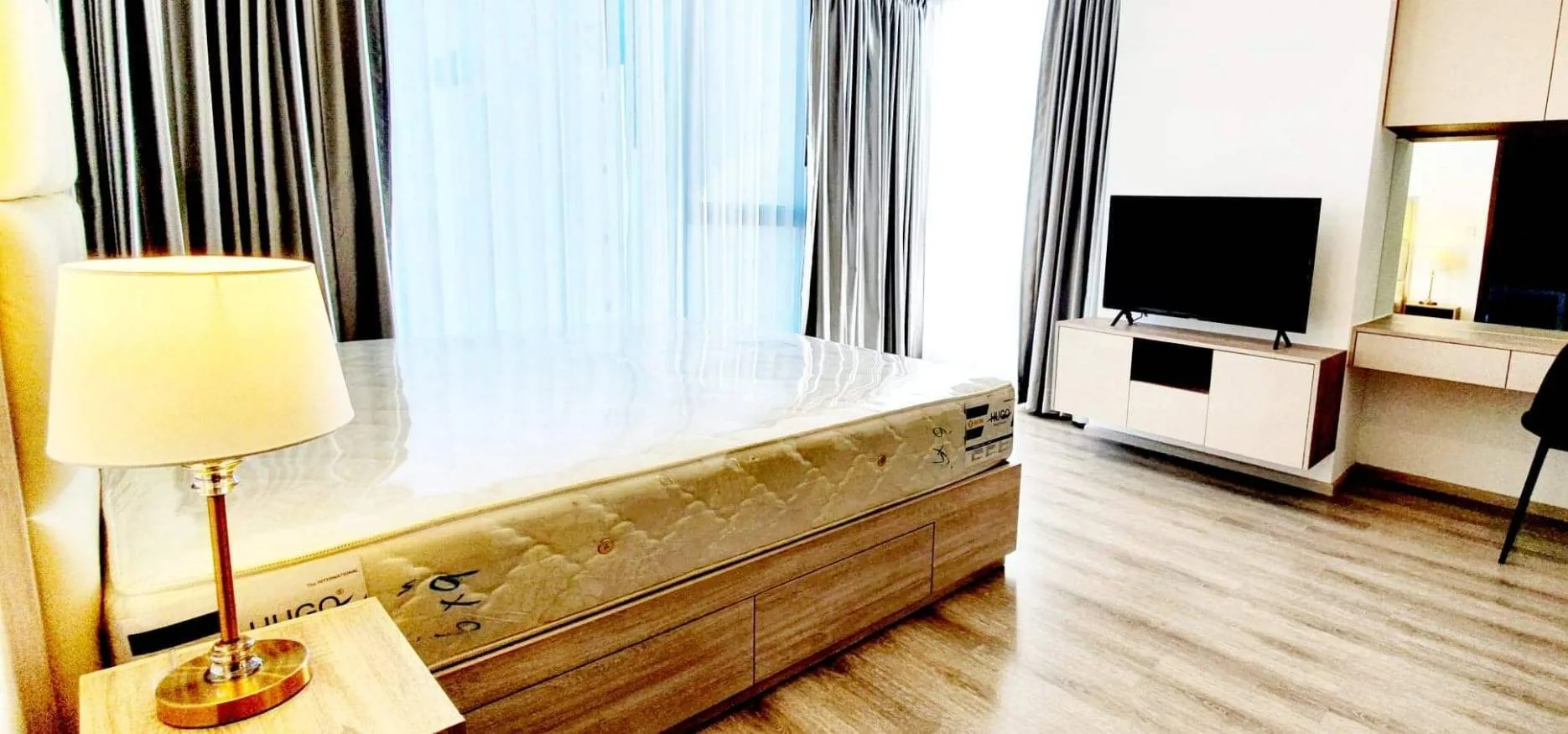 Property photos for IDEO Mobi Sukhumvit 66