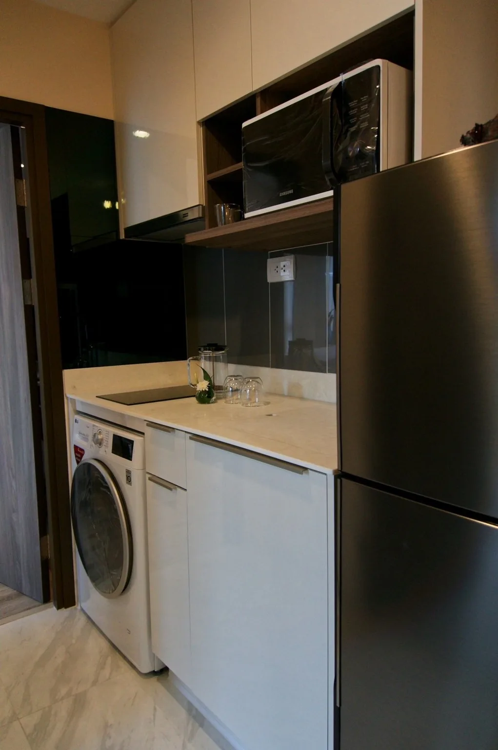 Property photos for Ideo Mobi Asoke