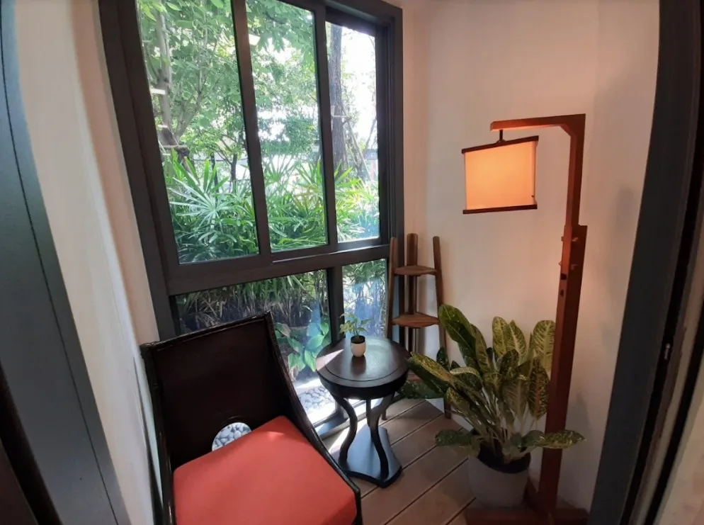 Property photos for Taka Haus Ekamai 12