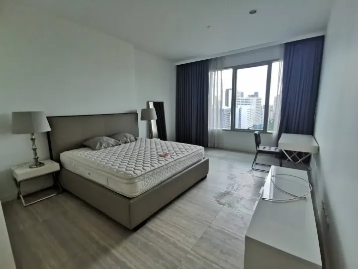 Property photos for 185 Rajadamri