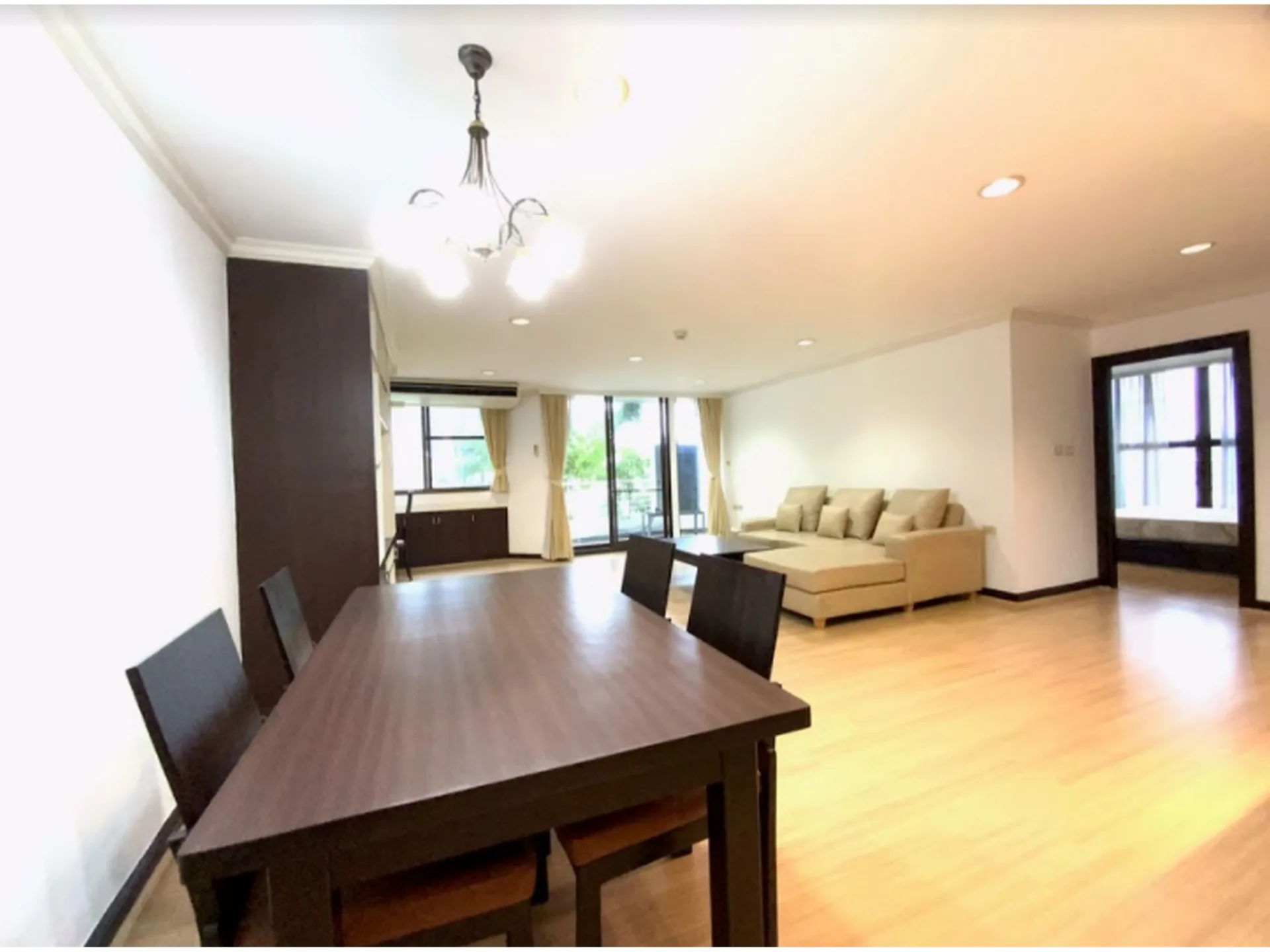 Property photos for Supalai Place