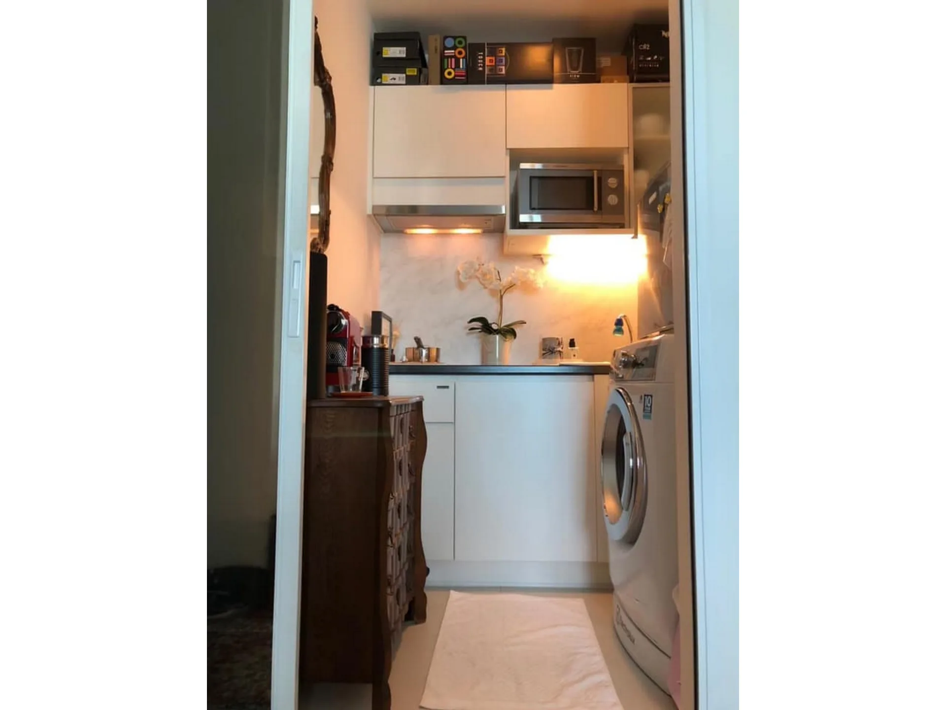 Property photos for Thru Thonglor