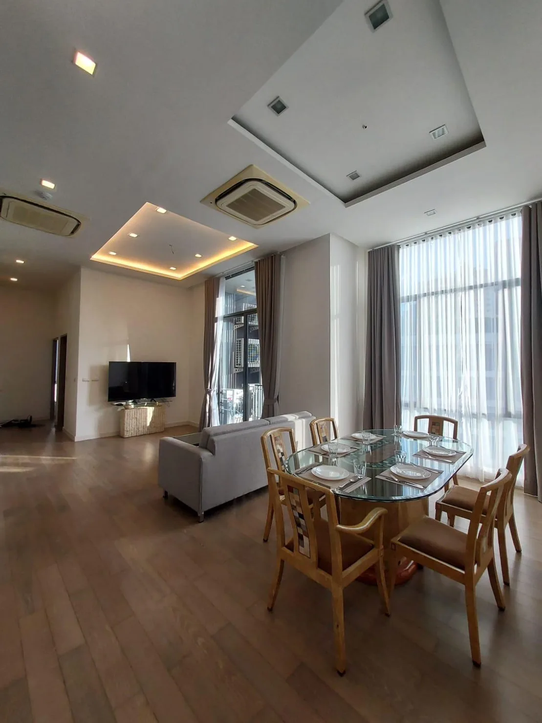 Property photos for Trapezo Sukhumvit 16