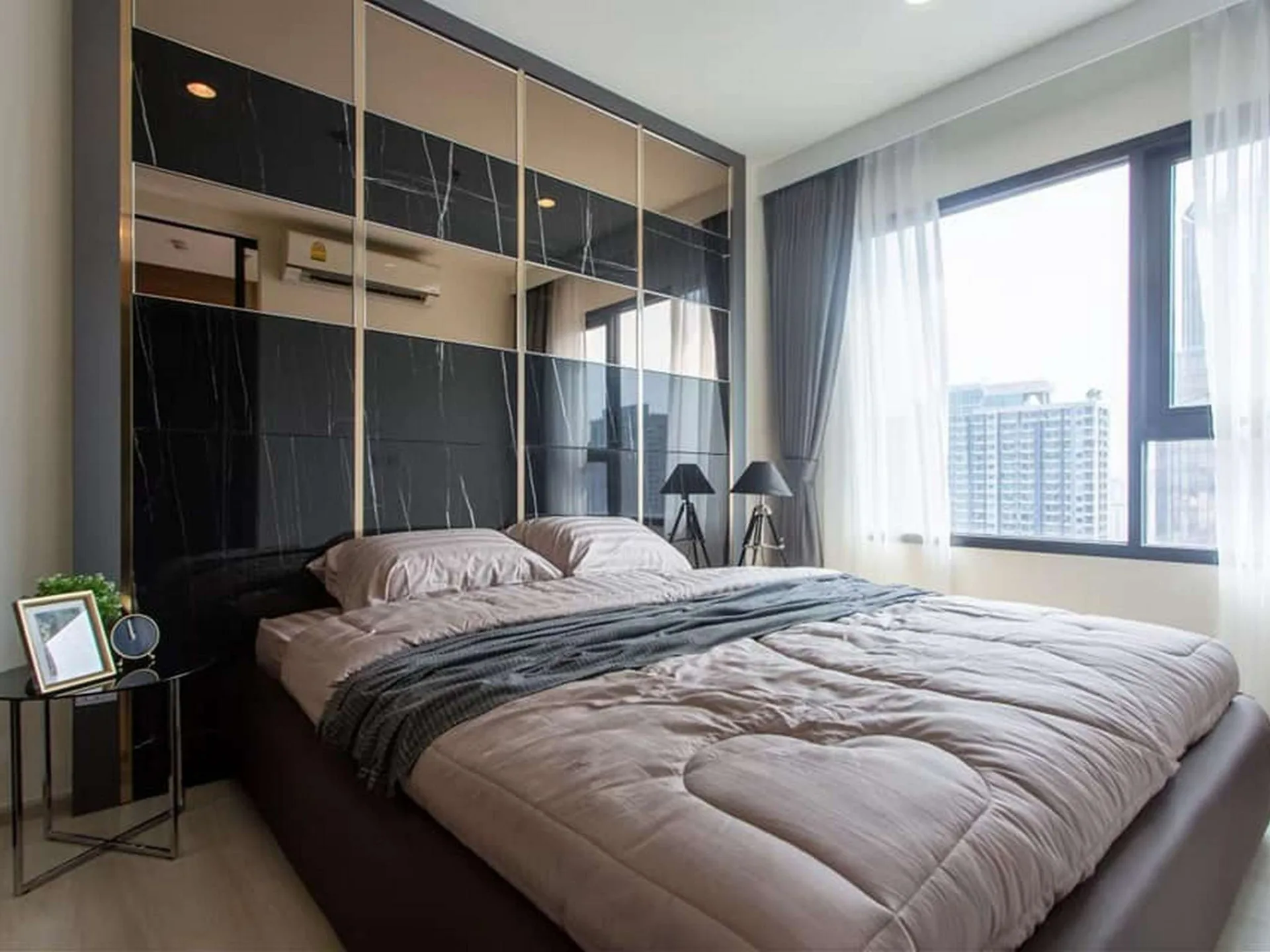 Property photos for Life Asoke