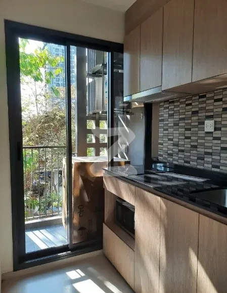 Property photos for Chambers On - nut Station