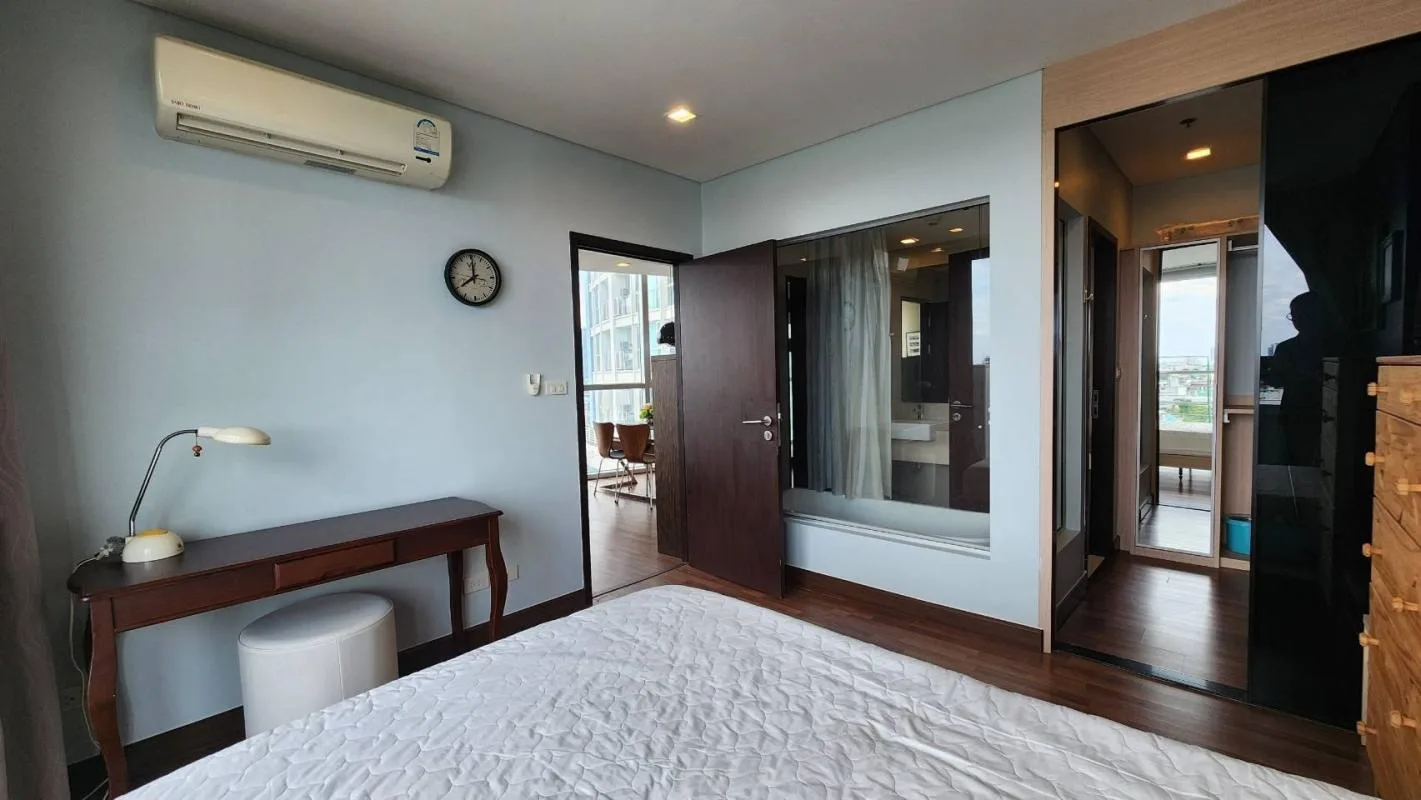 Property photos for Le Luk