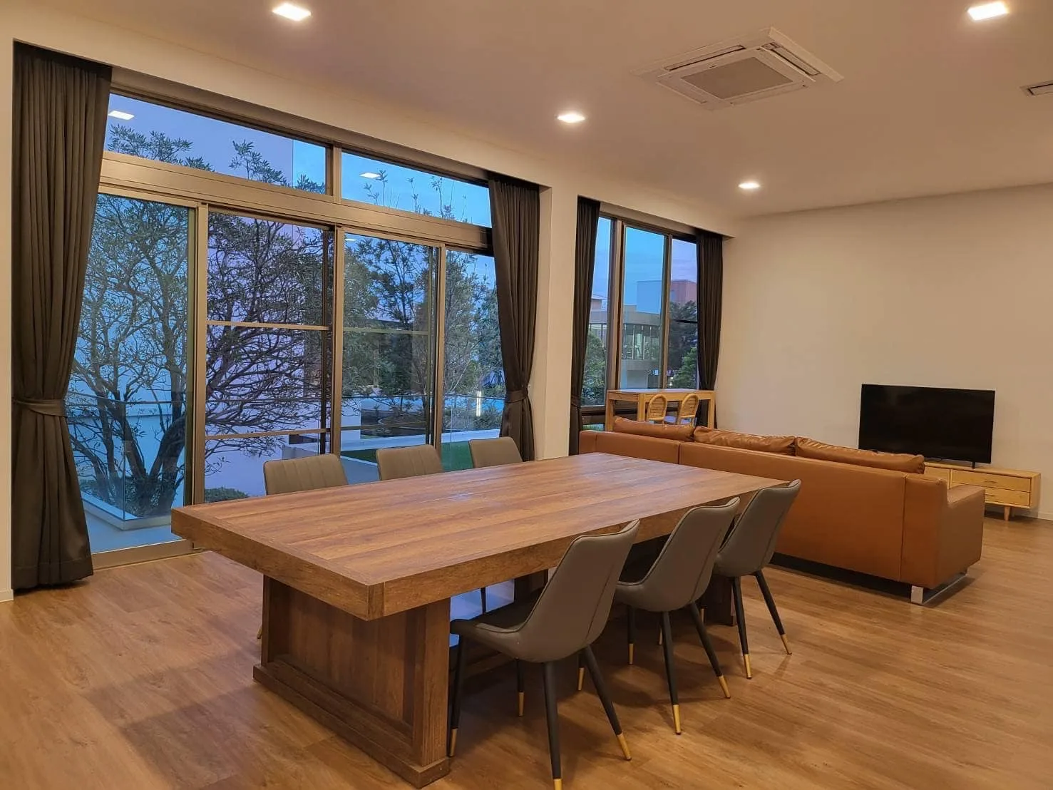 Property photos for Vive Rama 9