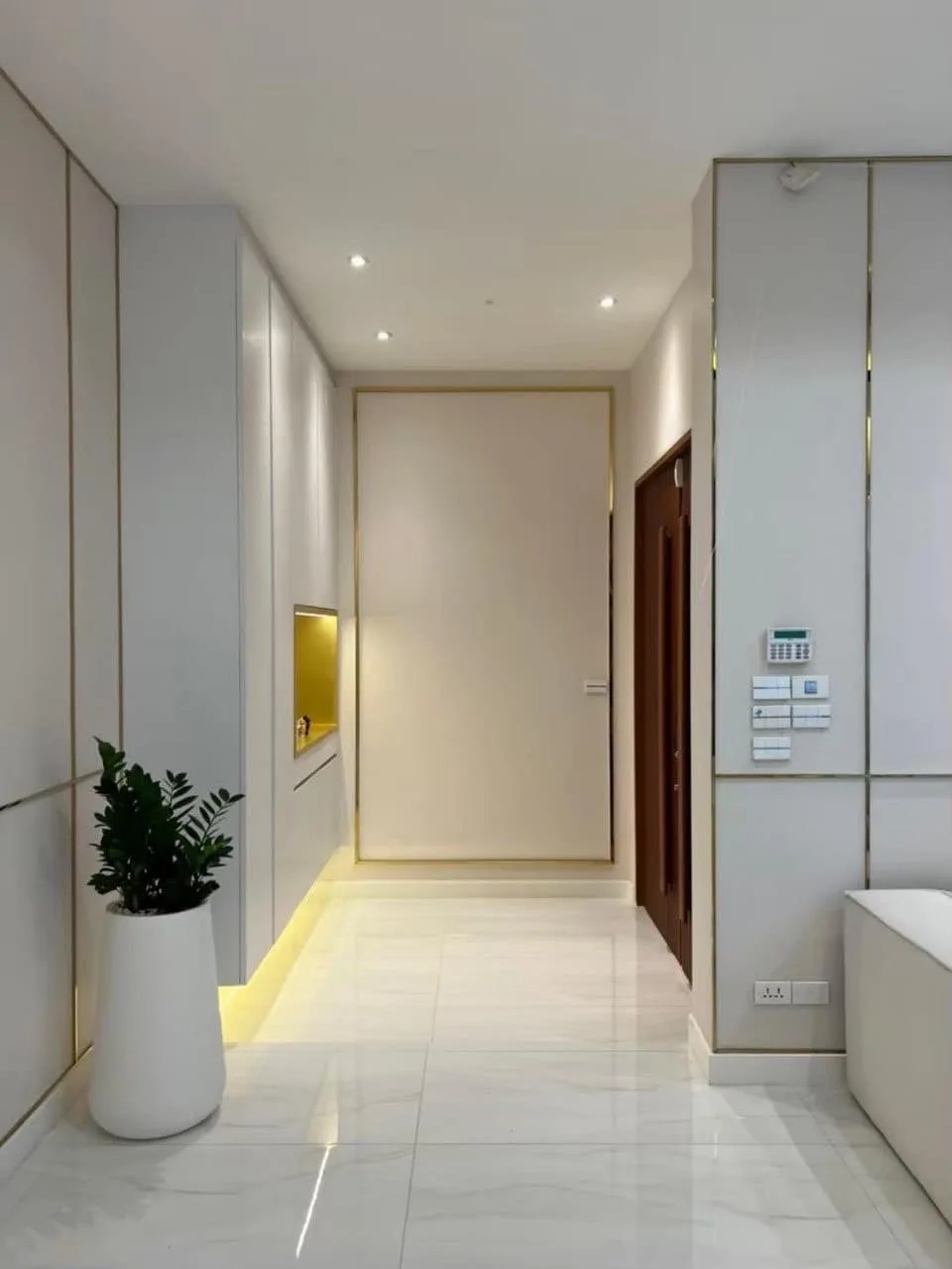 Property photos for Single House Soi Inthamara 29, Lane 1