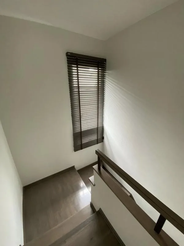 Property photos for Mantana Onnut-Wongwaen 5