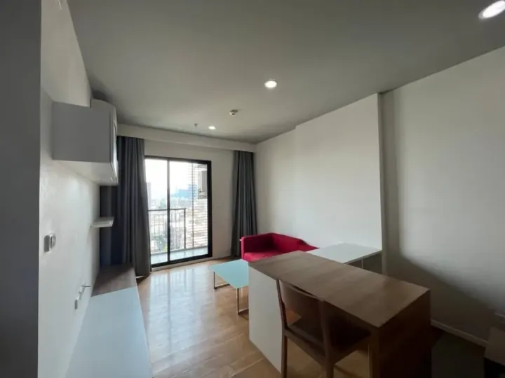Property photos for Blocs 77