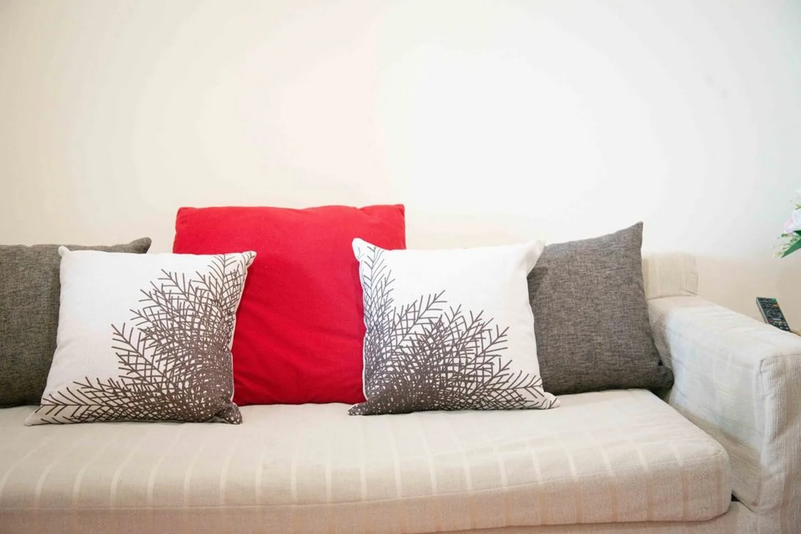 Property photos for Life @ Phahon - Ari