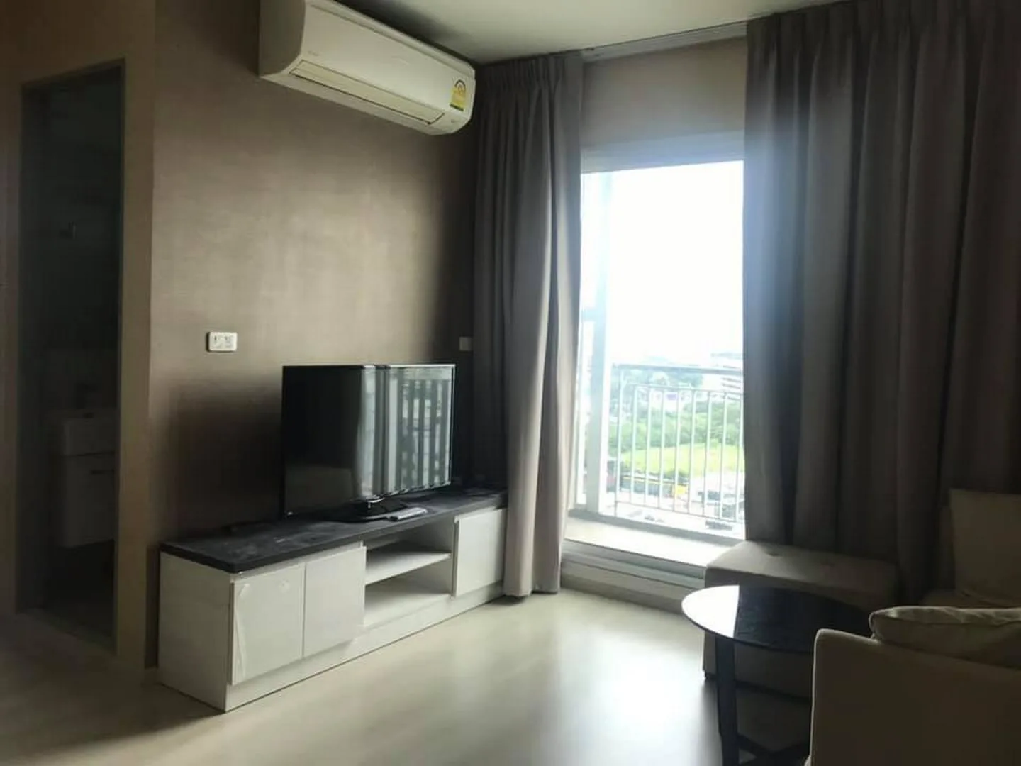 Property photos for Life Ratchadapisek