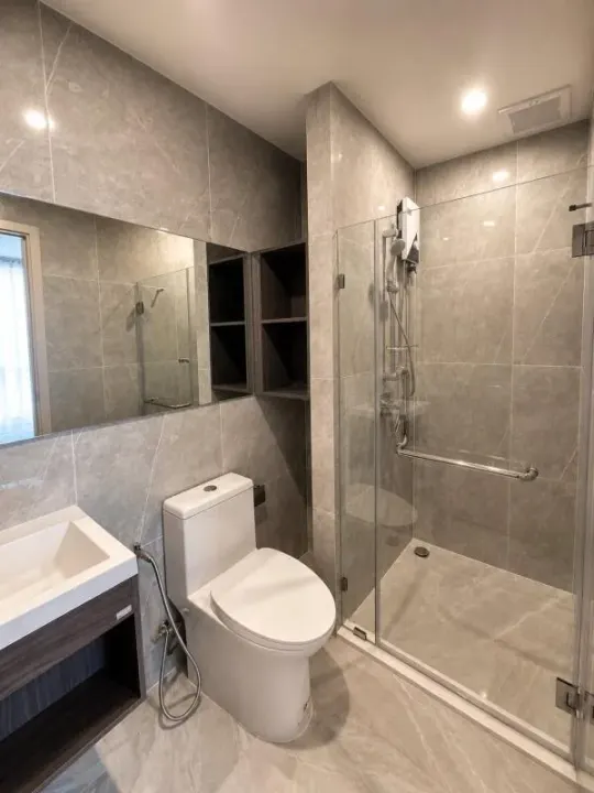 Property photos for Nue District R9
