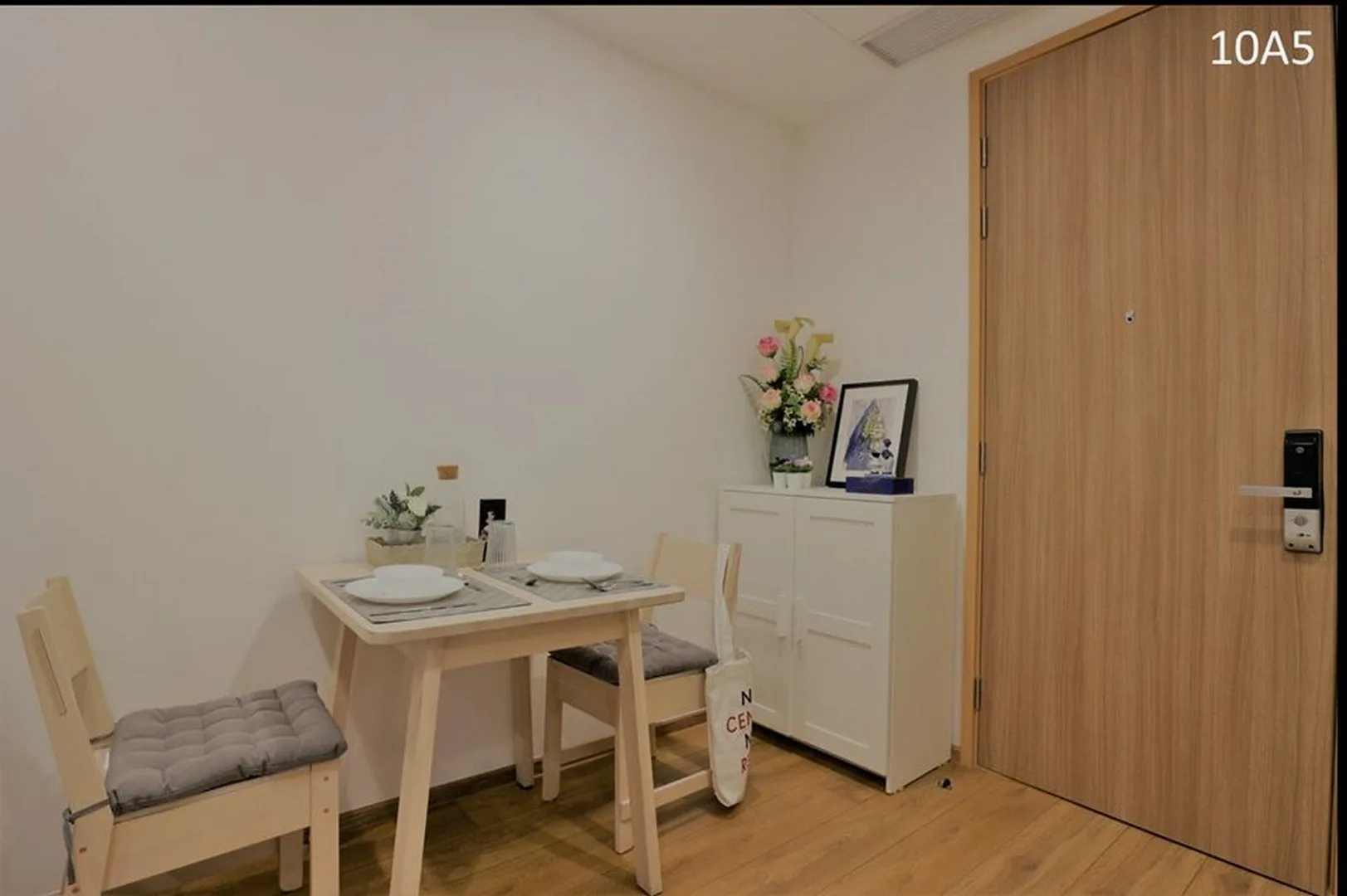 Property photos for Noble BE 33
