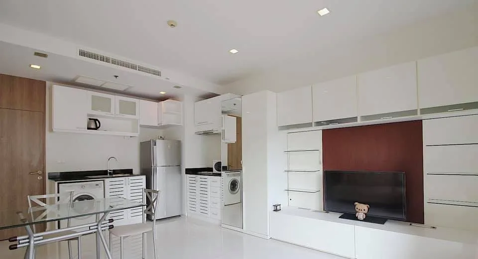 Property photos for Noble Reveal