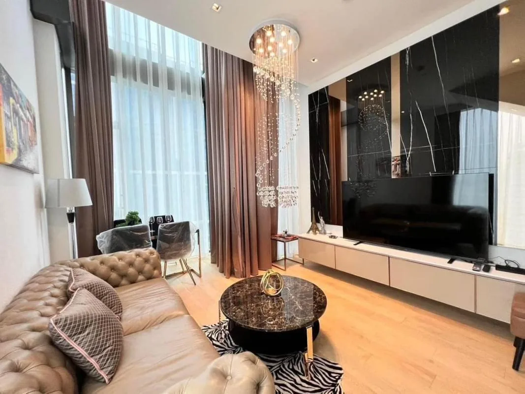 Property photos for 28 Chidlom