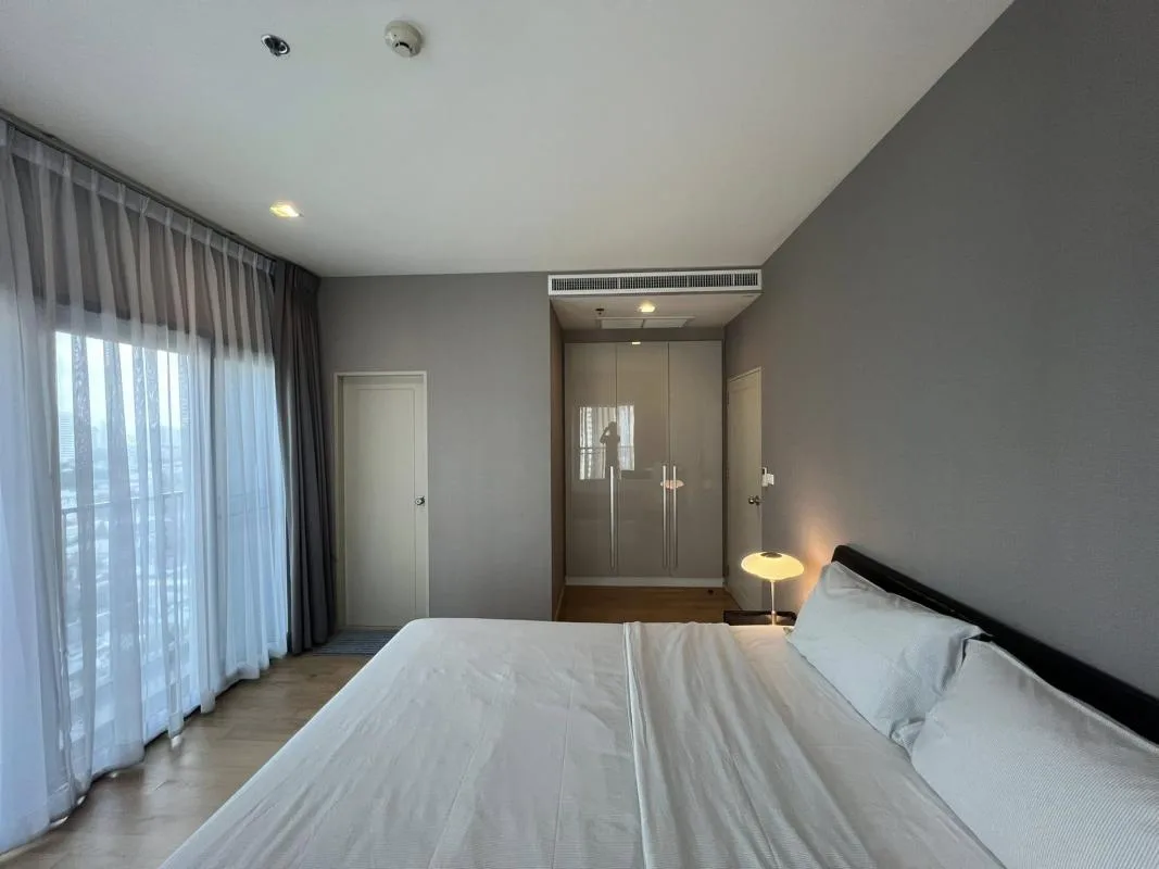 Property photos for Noble Reveal