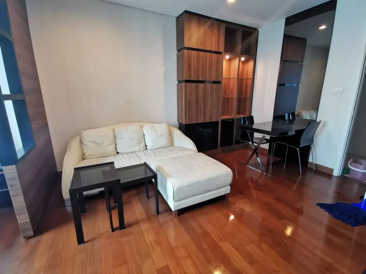 Property photos for Ivy Thonglor
