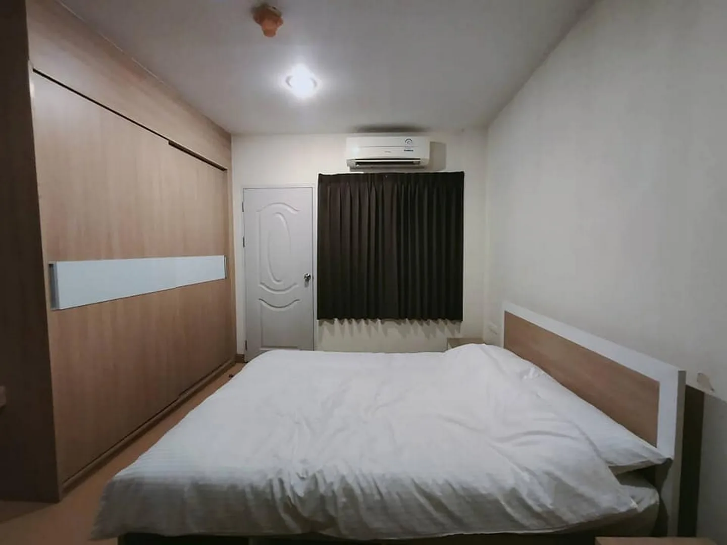 Property photos for Life Ratchadapisek