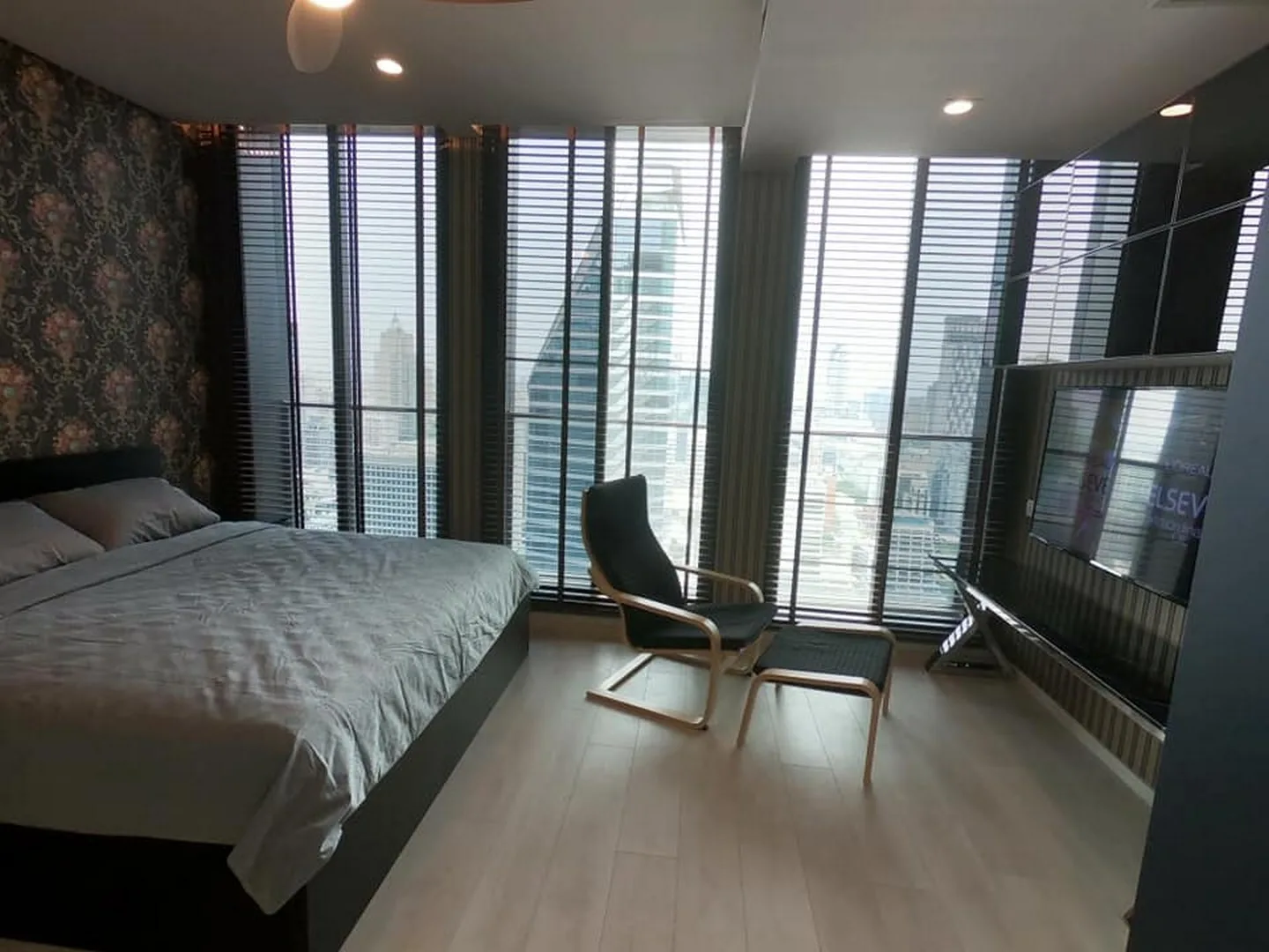 Property photos for Noble Ploenchit