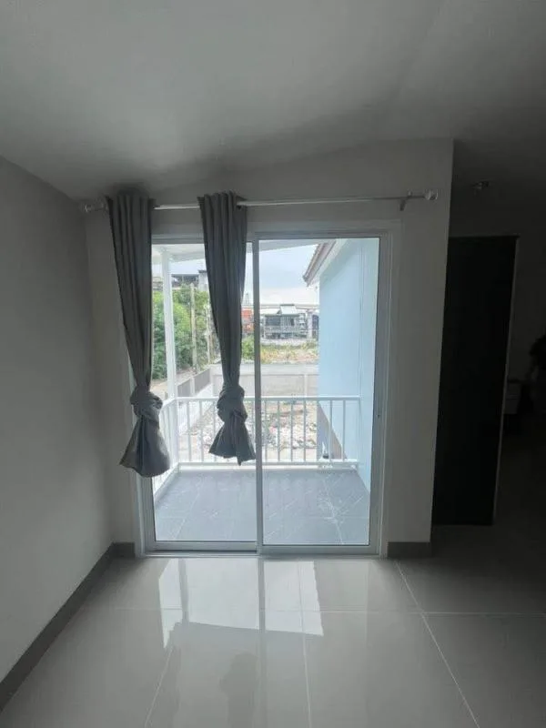 Property photos for Sri Bearing Place