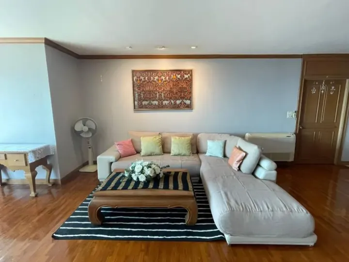 Property photos for Sathorn Gardens