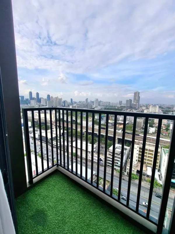 Property photos for The Base Phetchaburi-thonglor