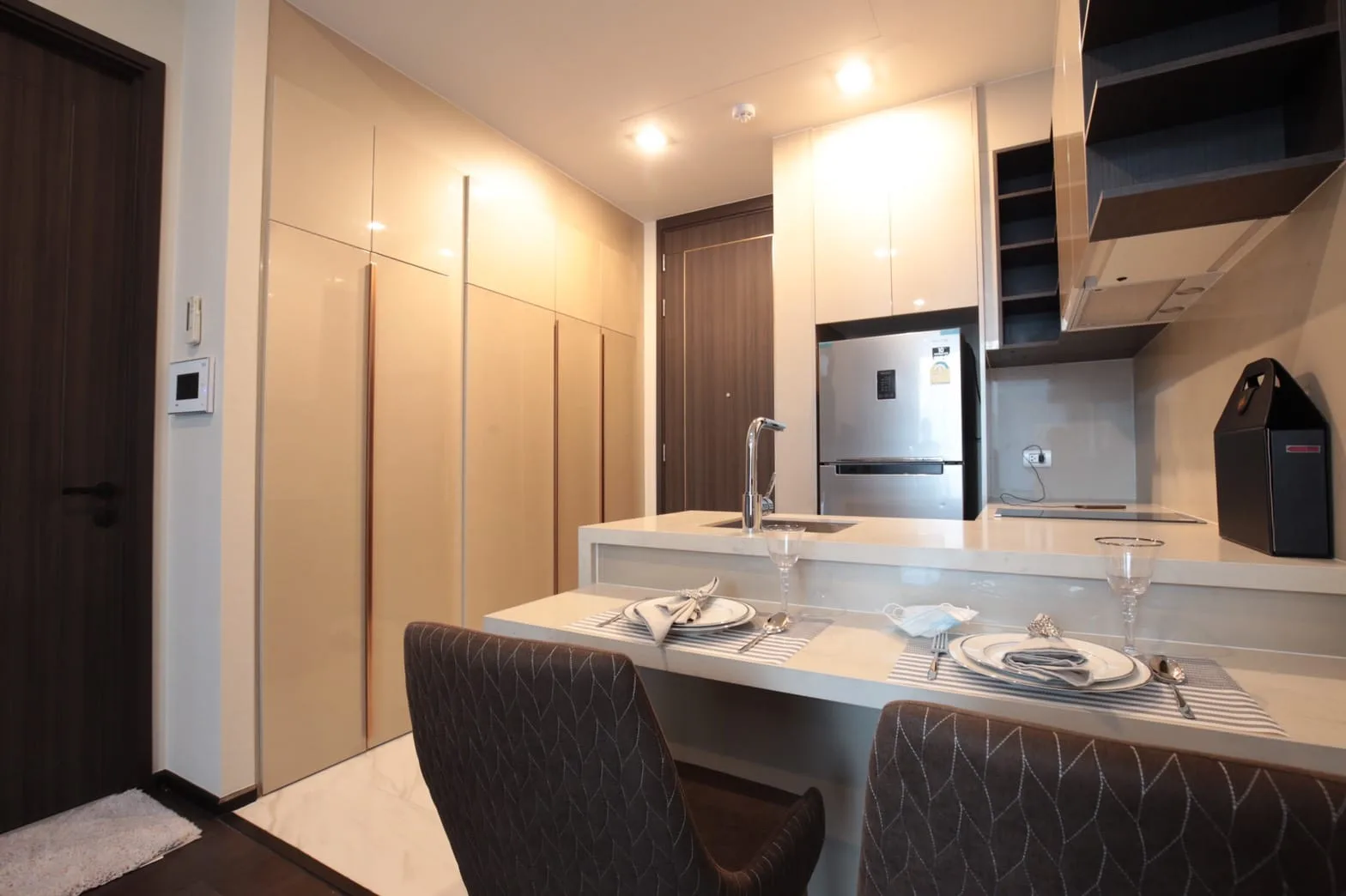 Property photos for Laviq Sukhumvit 57