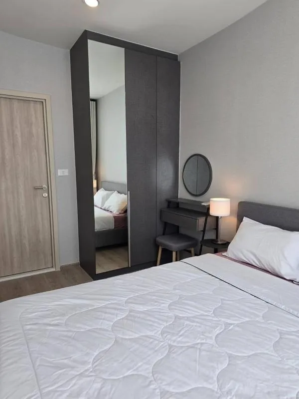 Property photos for Nue District R9