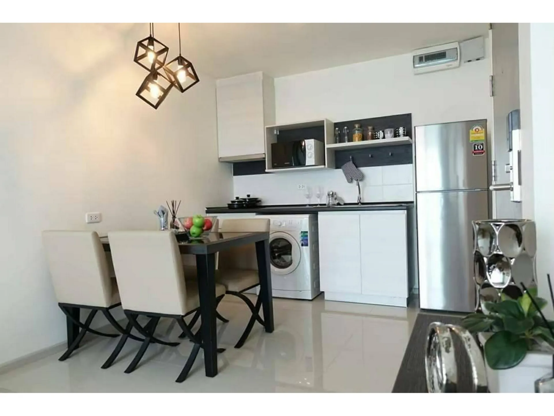 Property photos for Life Ratchadapisek