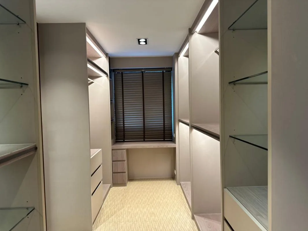 Property photos for Ploenchit Terrace