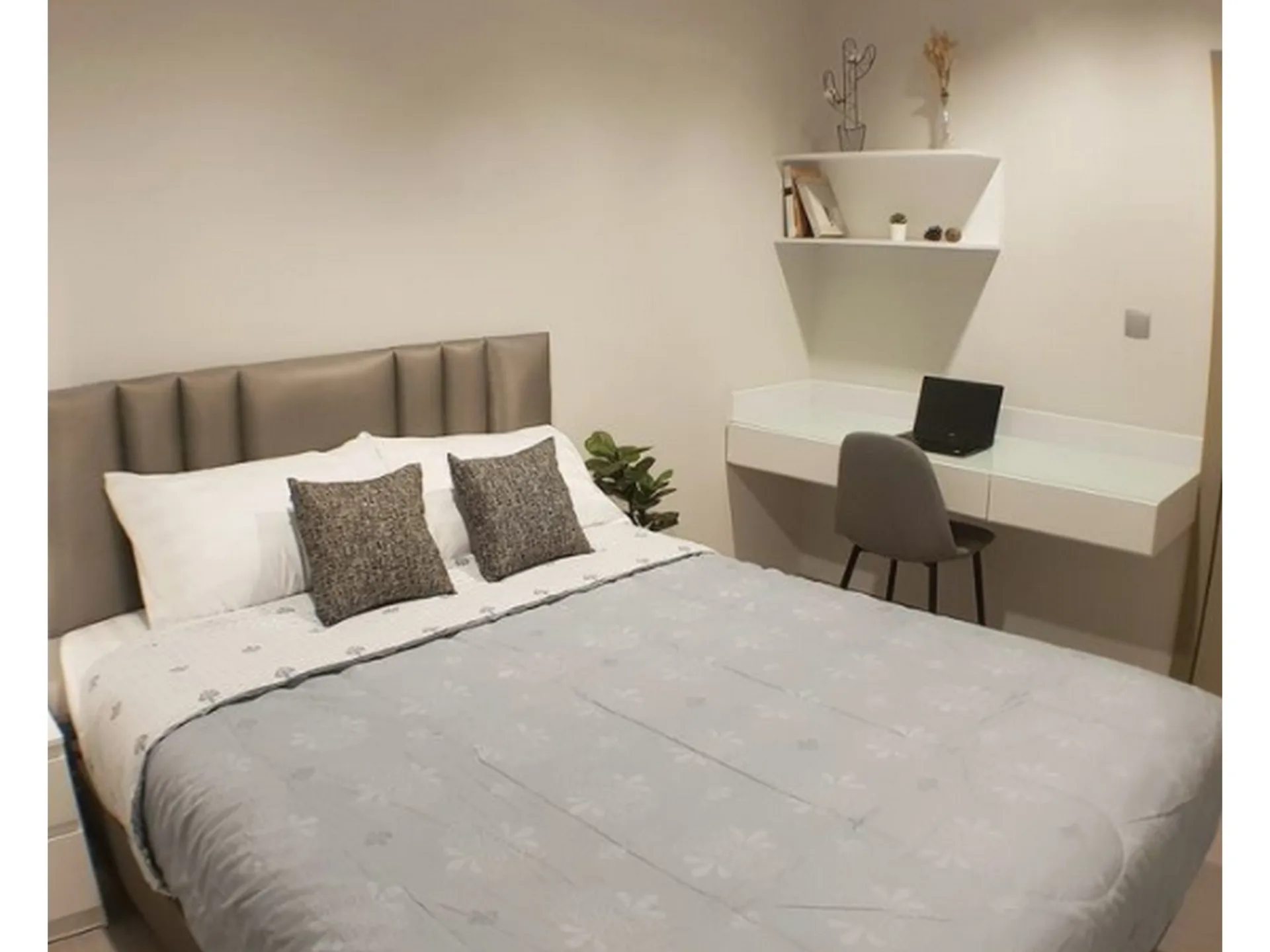 Property photos for LIFE Asoke - Rama 9