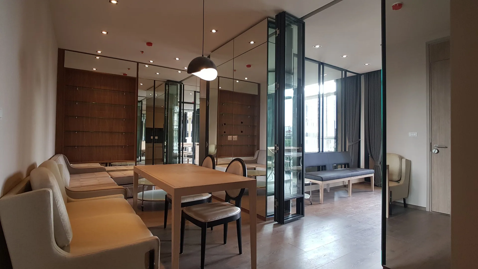 Property photos for Park Origin Phromphong