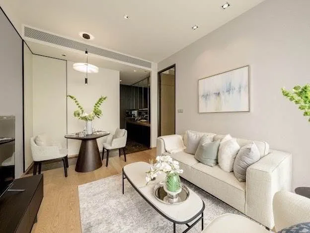 Property photos for 28 Chidlom