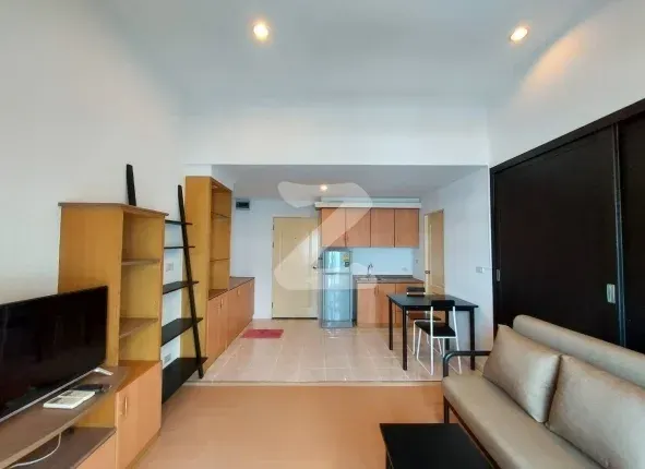 Property photos for Silom Terrace