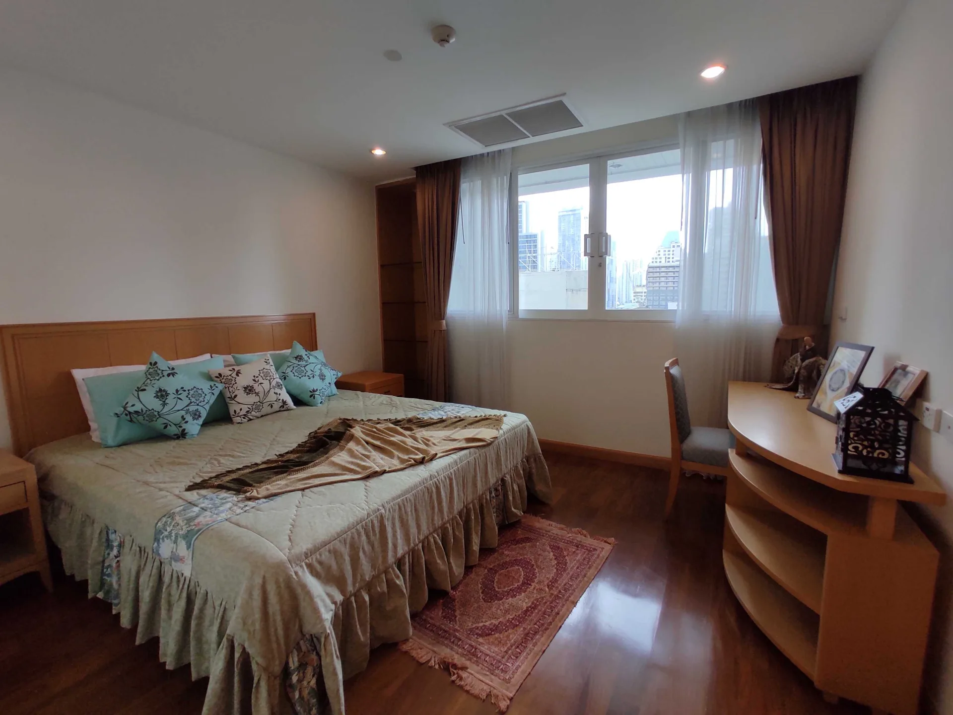 Property photos for GM Height