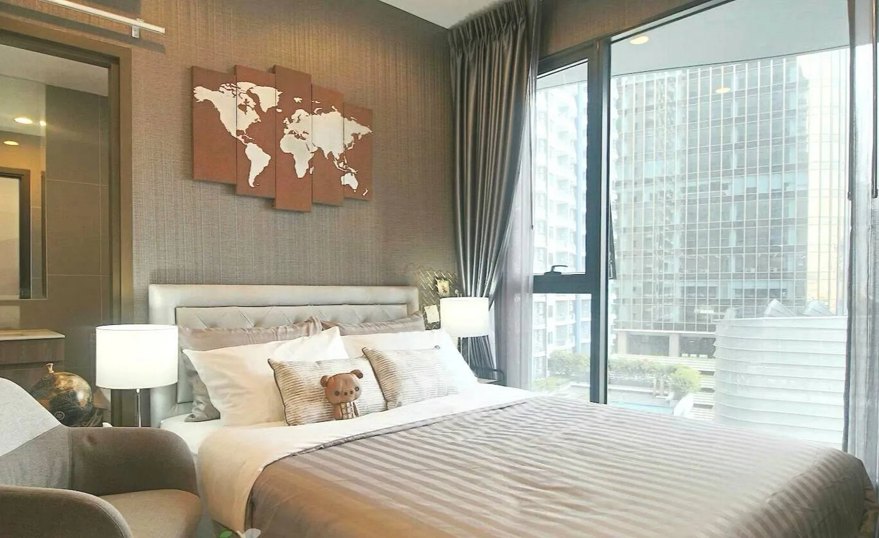 Property photos for Ideo Mobi Asoke