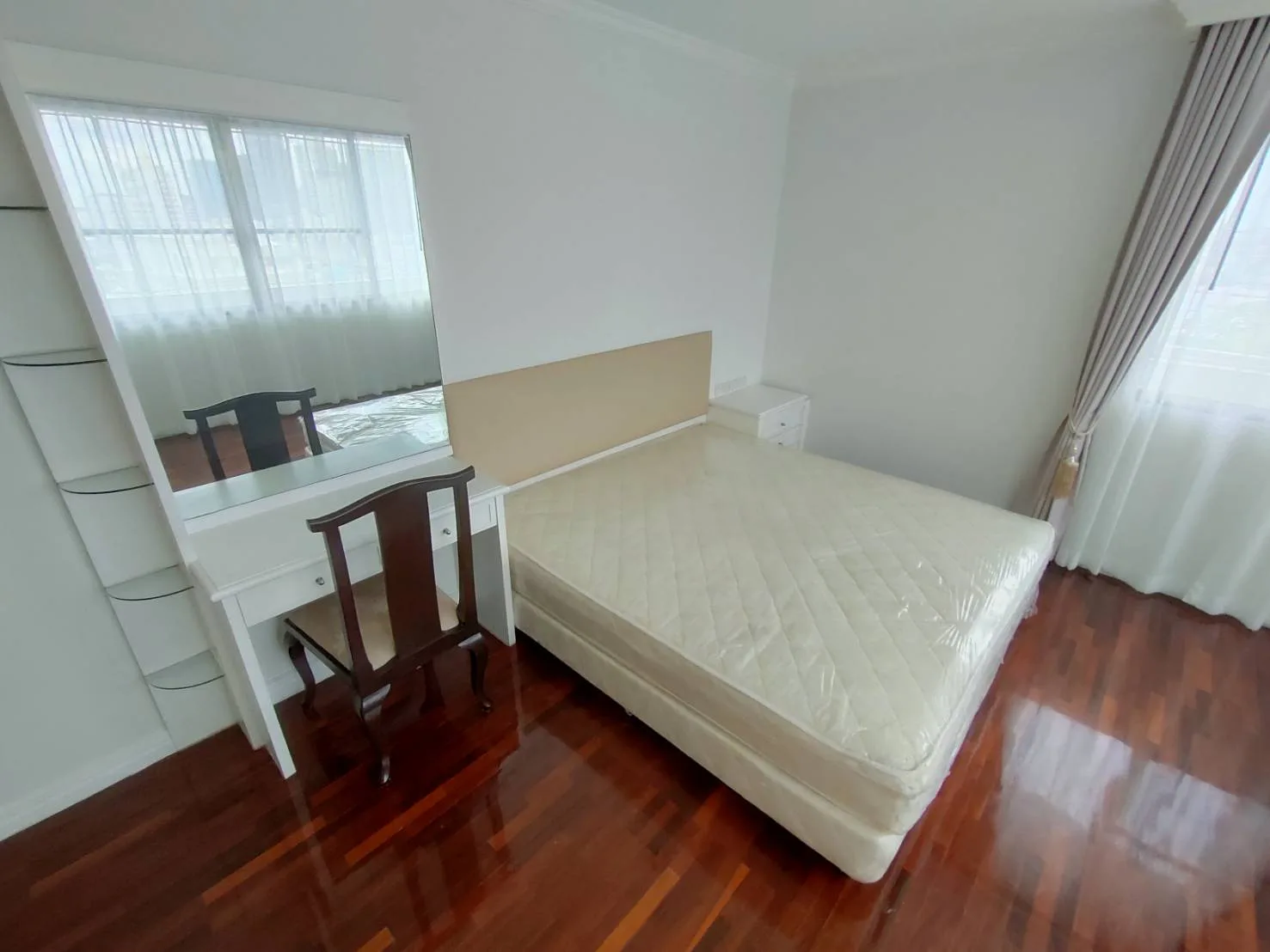 Property photos for Tipamas Mansion