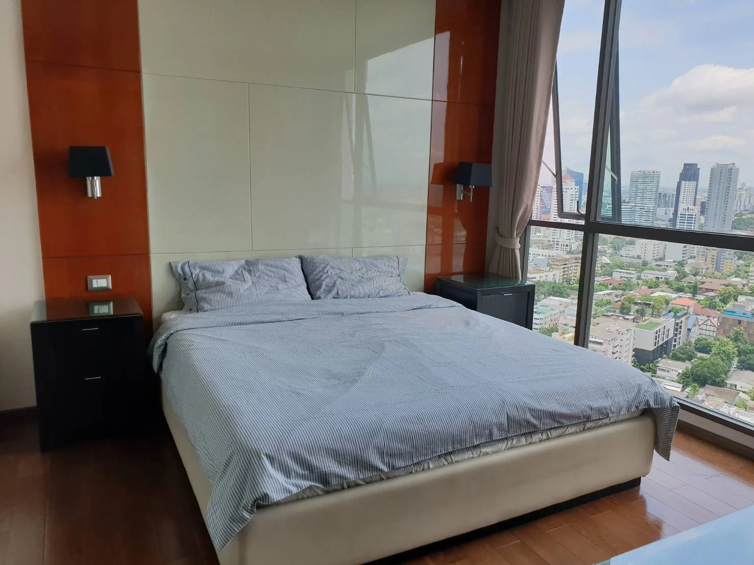 Property photos for The Address Sukhumvit 28