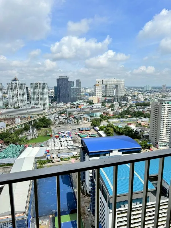 Property photos for THE LINE Phahonyothin Park