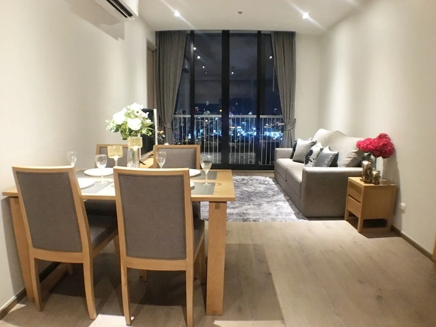 Property photos for Park Origin Phromphong