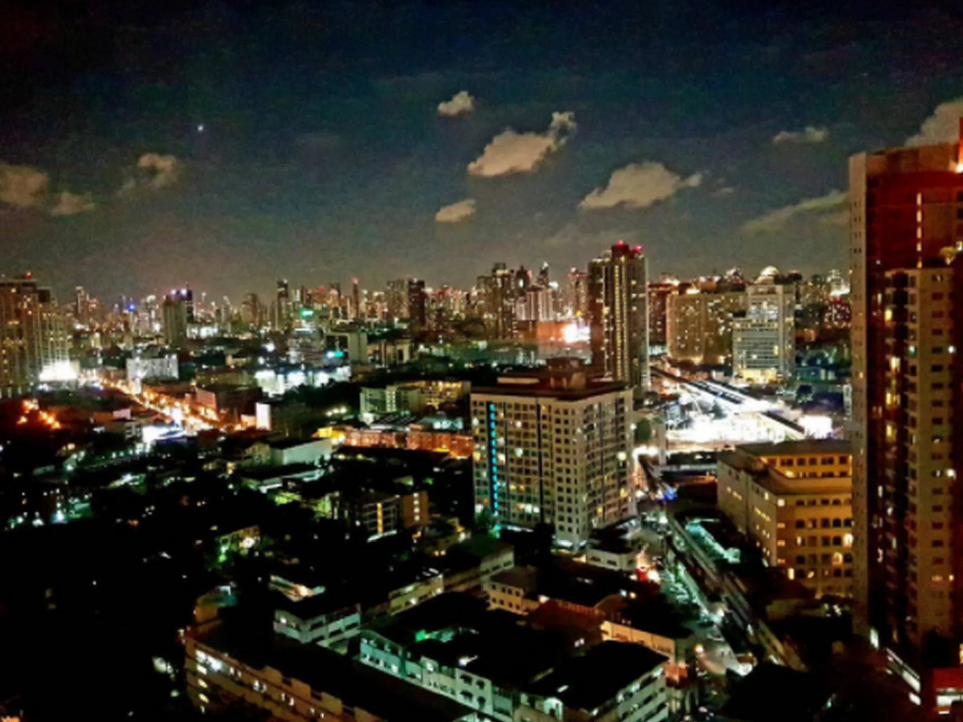 Property photos for Life Sukhumvit 48