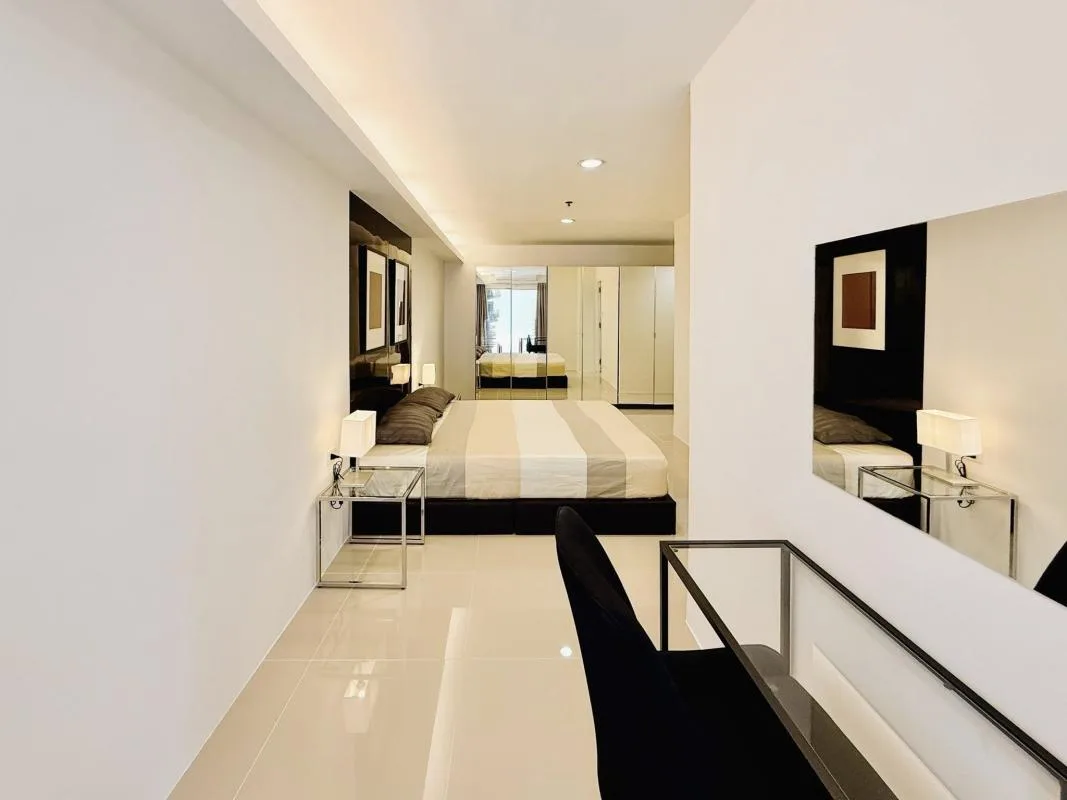Property photos for The Waterford Diamond