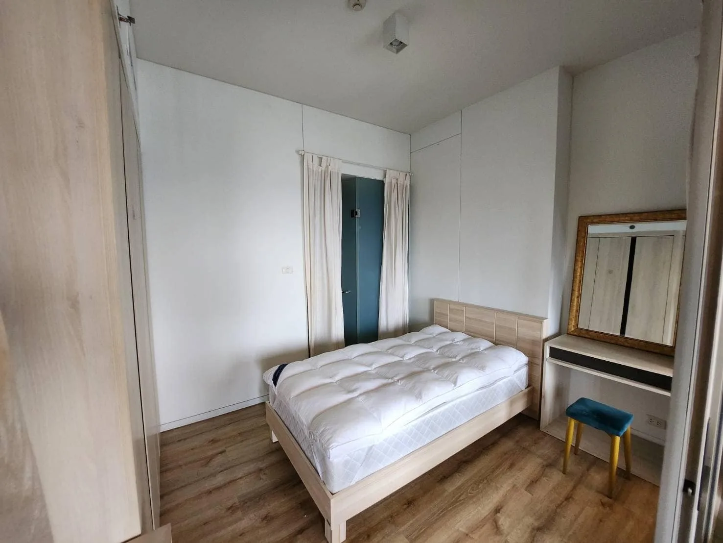 Property photos for Siamese Ratchakru