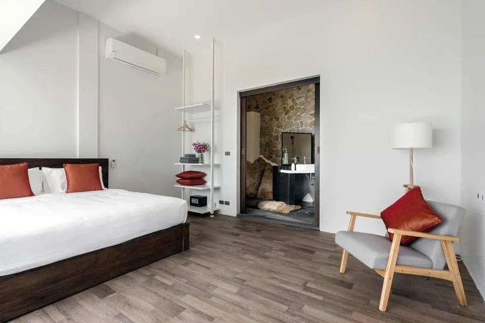 Property photos for The Sunrise Ocean Villa