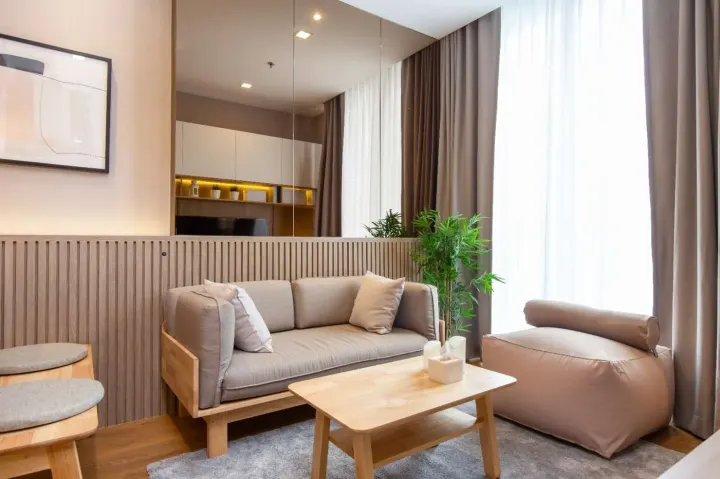 Property photos for Noble BE 33