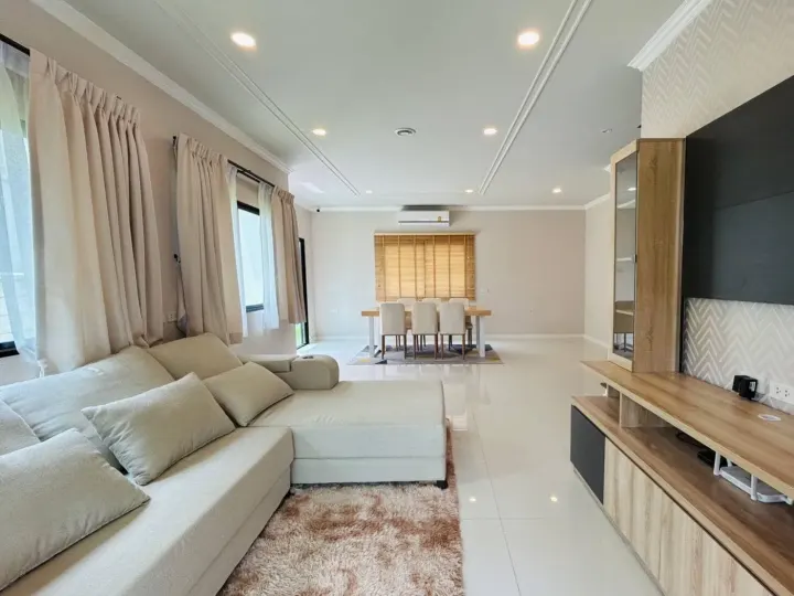 Property photos for Grand Britania Wongwaen Ramindra