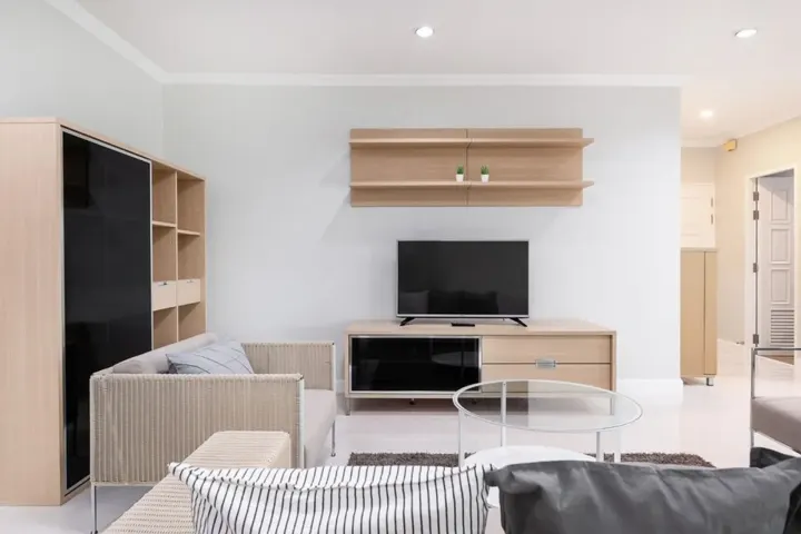 Property photos for Fifty Fifth Tower