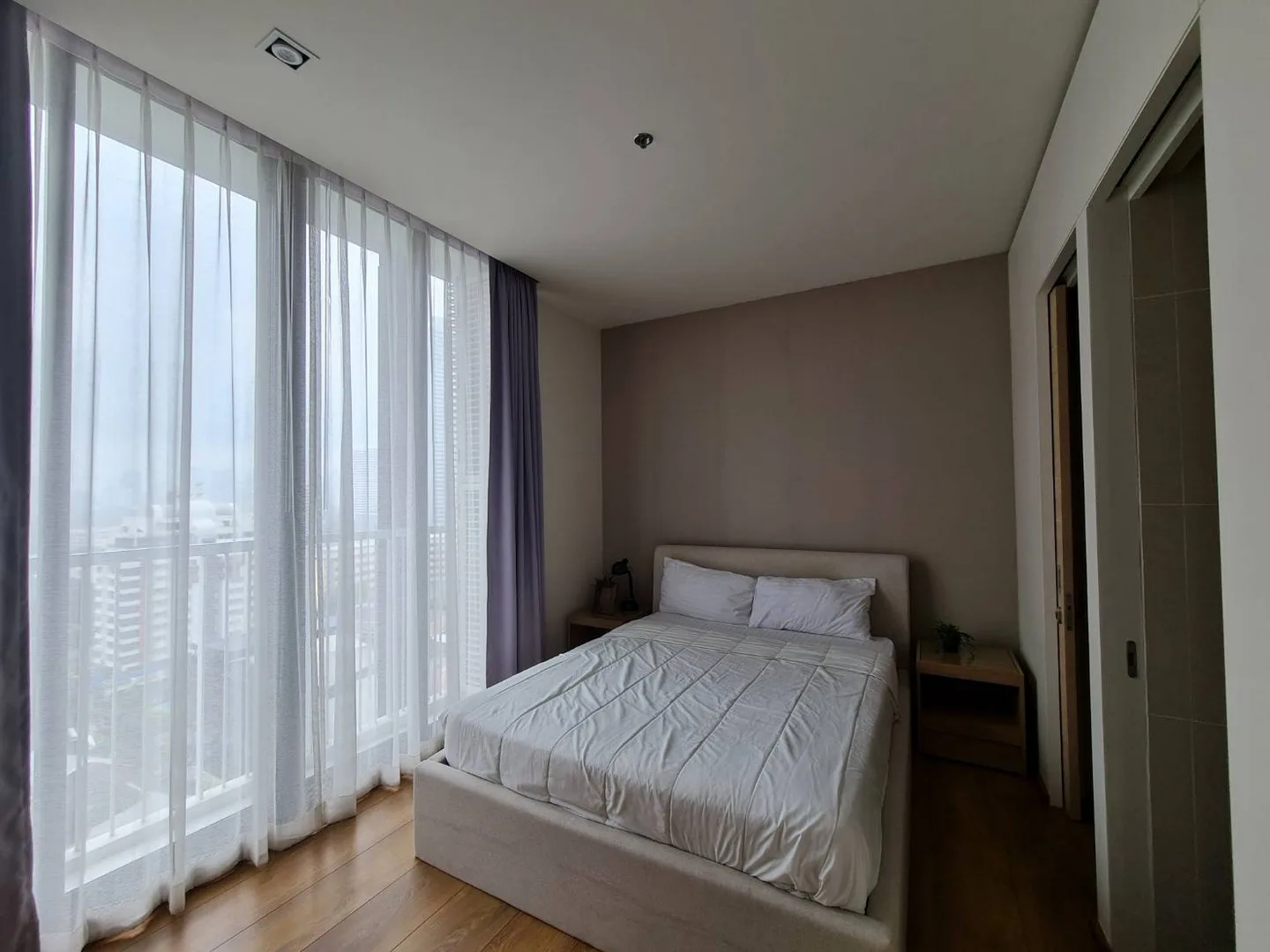 Property photos for Park Origin Phromphong