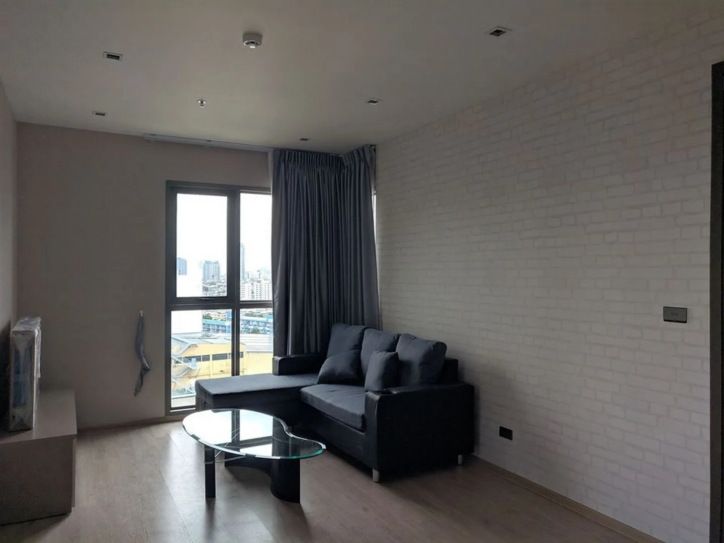 Property photos for Whizdom Station Ratchada - Thapra